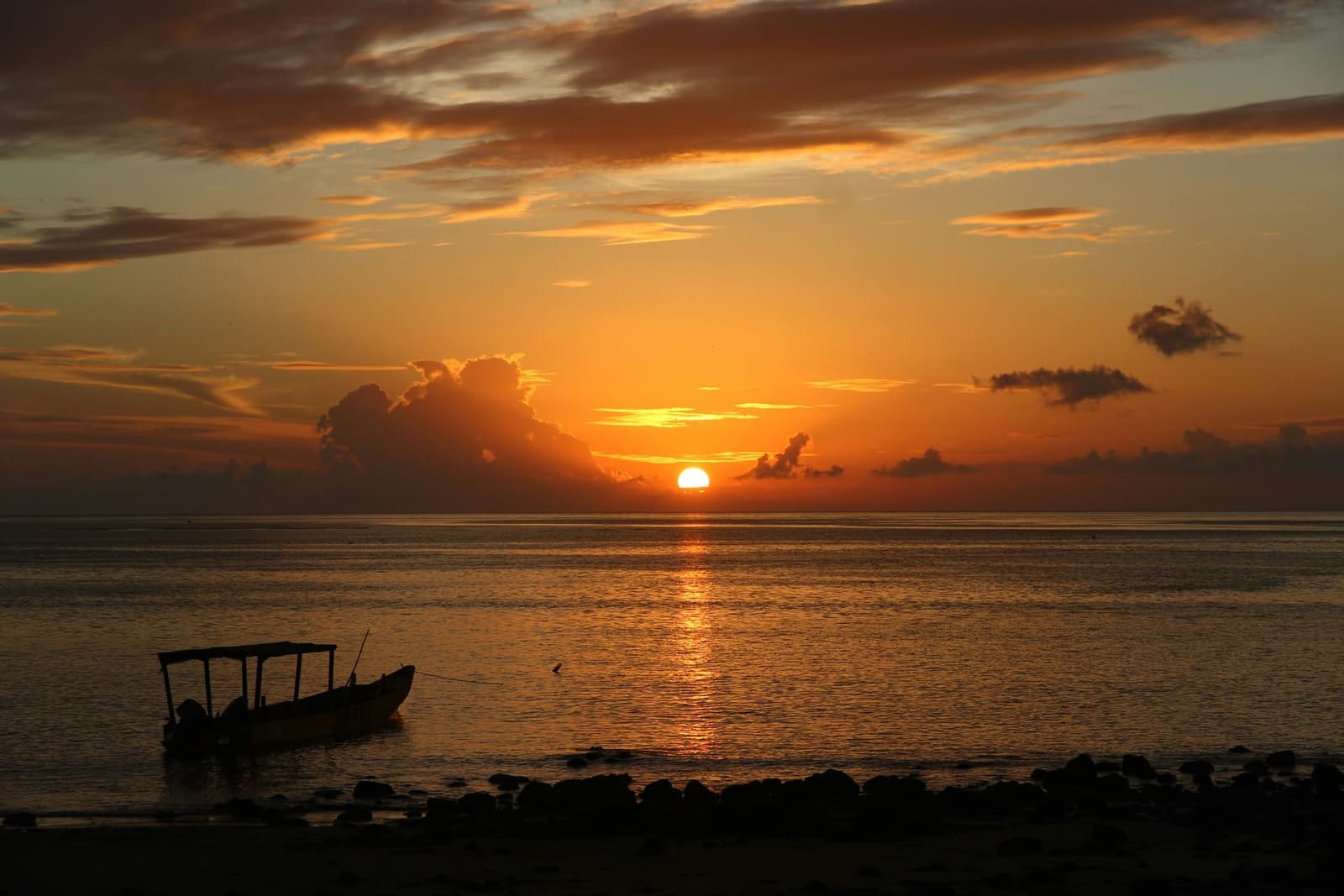 Shallow golden bay at Pasikudah